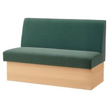 グリラ」アダルのソファ