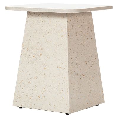 アスプルンドのテーブル