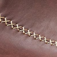 レッドブラウン