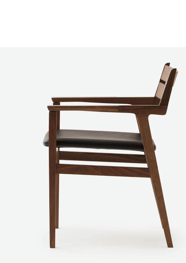 ブリストルアームチェア Bristol Arm Chairのカタログ画像-1
