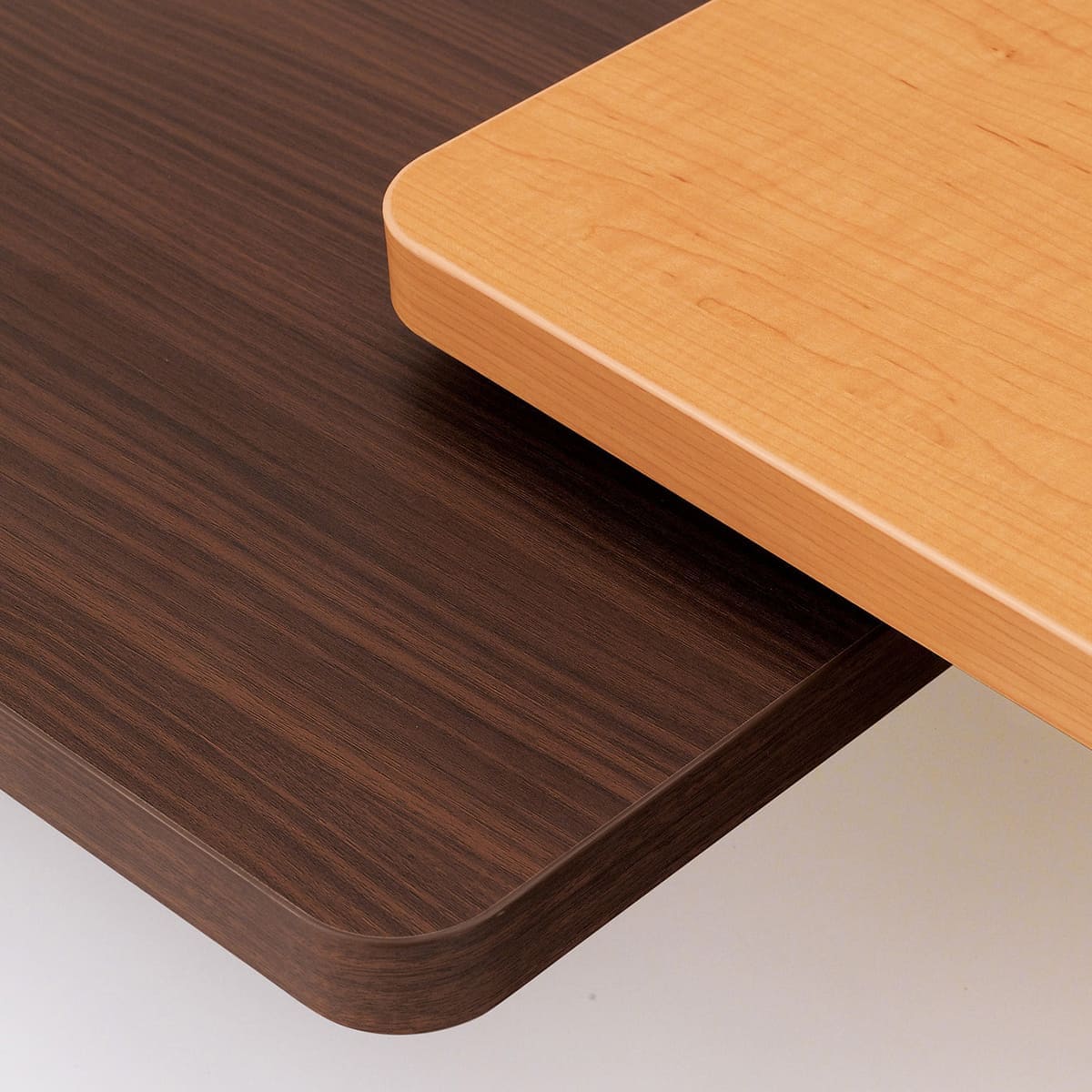 T20 メラミン化粧板 ABS樹脂エッジ｜クレスのテーブル