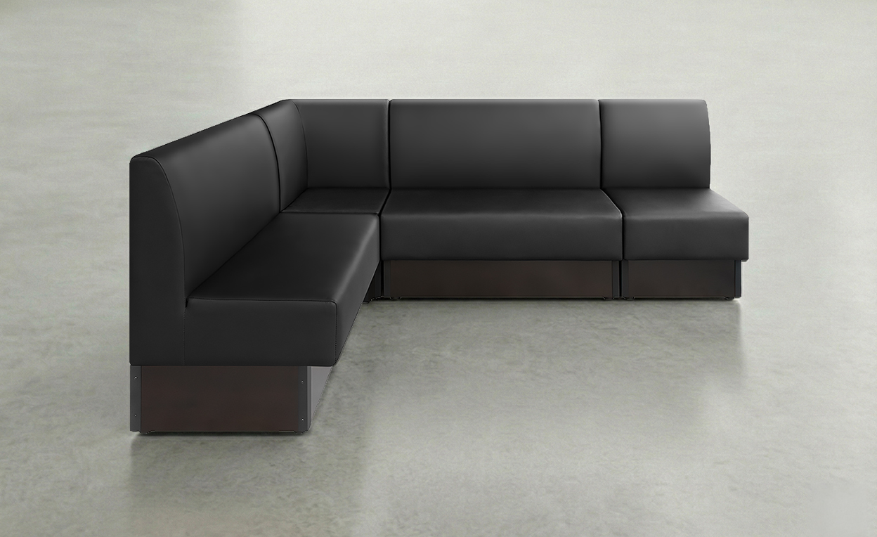 マットで上質なブラックカラー