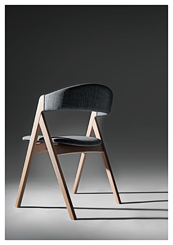 カントスチェアのカタログ画像-2