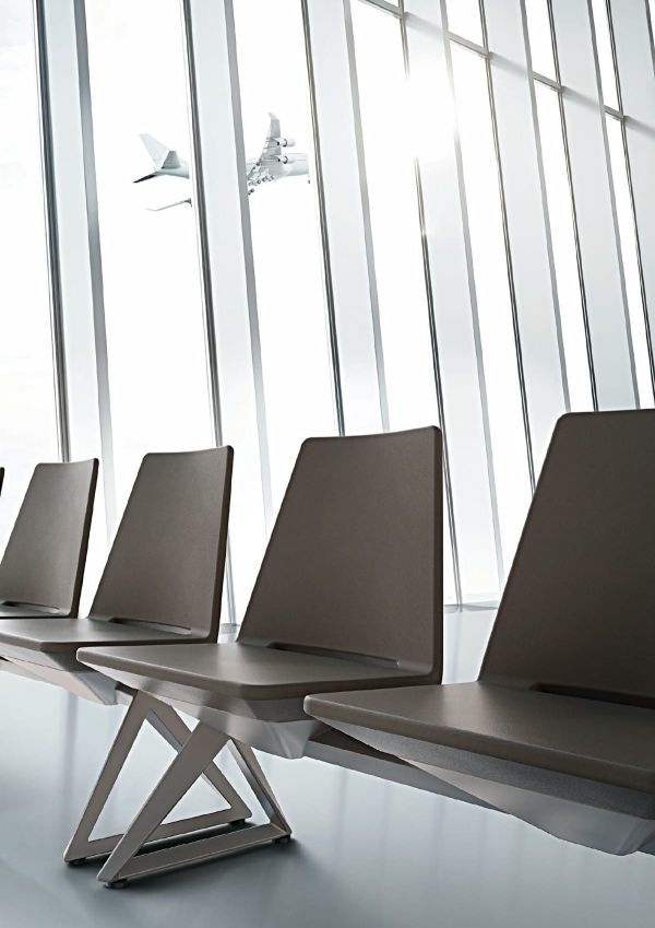 ウルティモベンチのカタログ画像-4