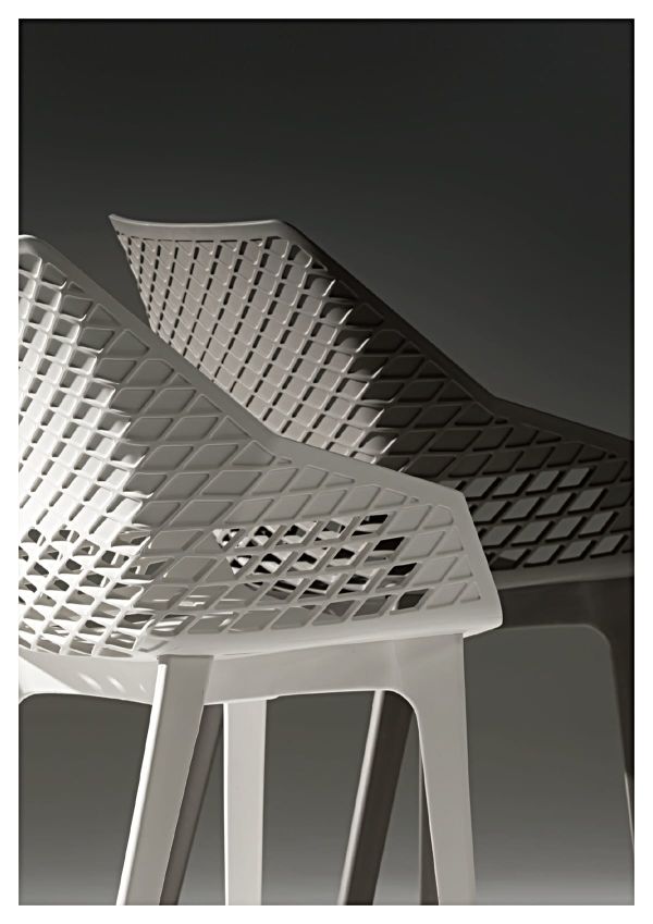 アマックチェアのカタログ画像-2