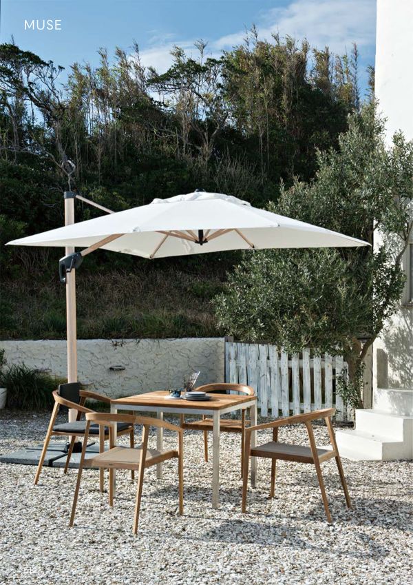 ミューズ チークスタッキングアームチェアのカタログ画像-2