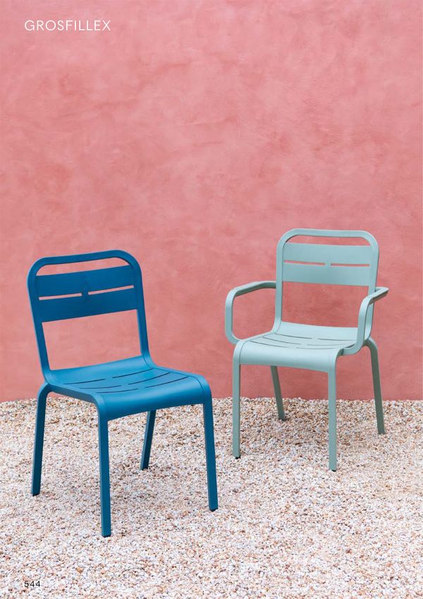 ゴーフィレックス カンヌアームチェアのカタログ画像-2