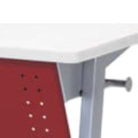 ホワイト（幕板：レッド）