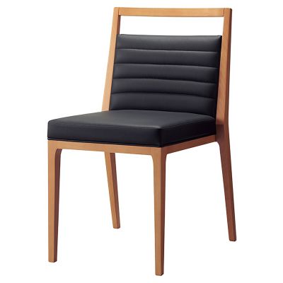 バインダー・Q ビーチ