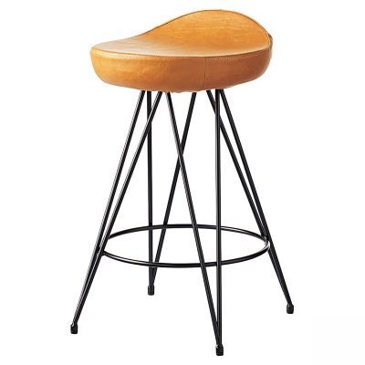 プティー Ⅵ・スタンド