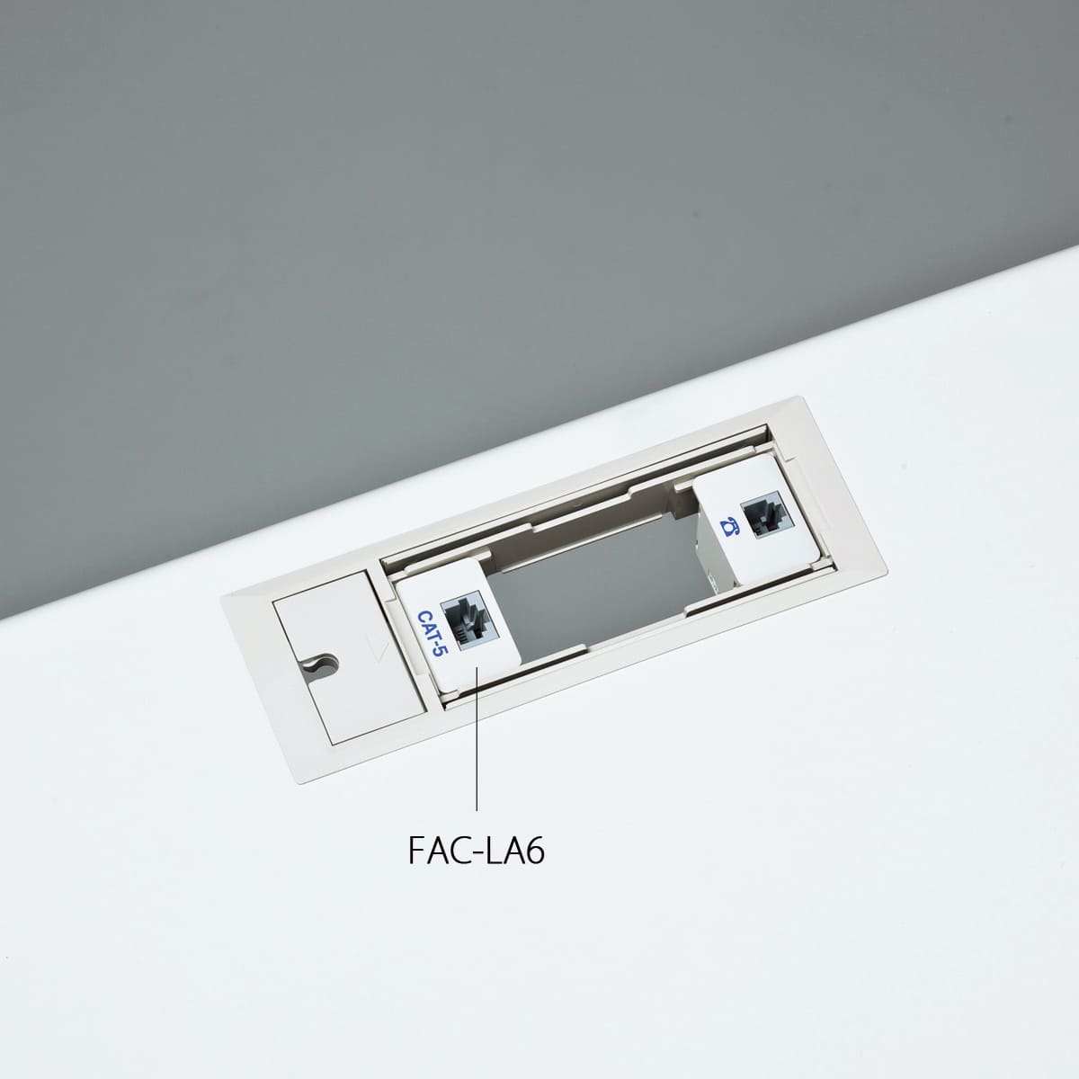 コードホールオプション LAN用中継コネクター FAC-LA6-画像1