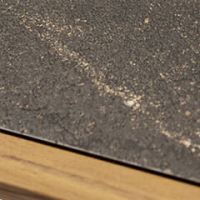 ナチュラルブラウン