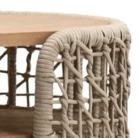 ライトベージュ