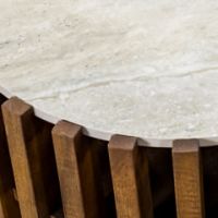 ナチュラルブラウン