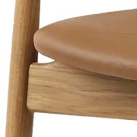 キャメル/オーク材