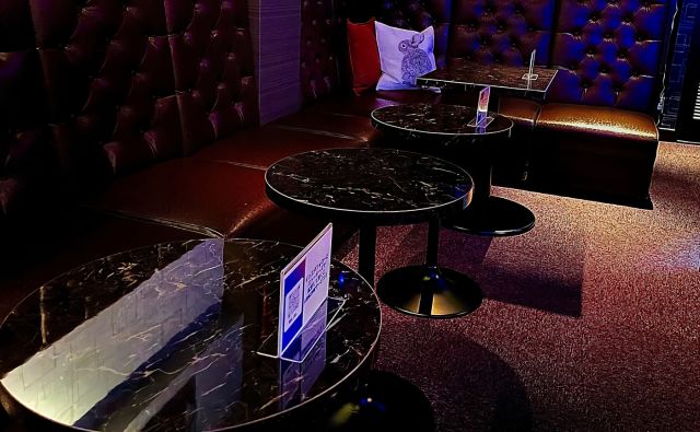 「大阪府 BAR-six- 様」の納入事例のサムネイル画像