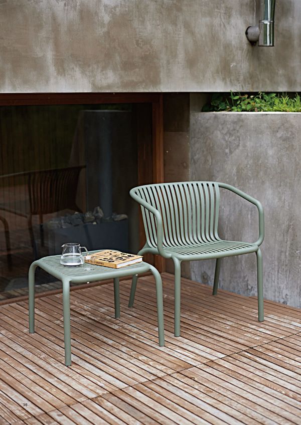 ブレネ サイドテーブルのカタログ画像-2