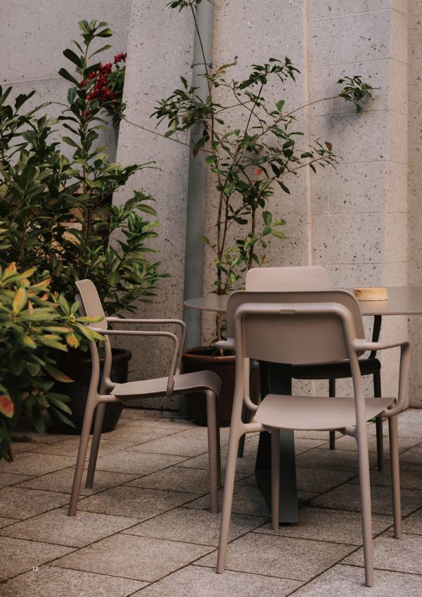 リモ ダイニングチェアARのカタログ画像-2